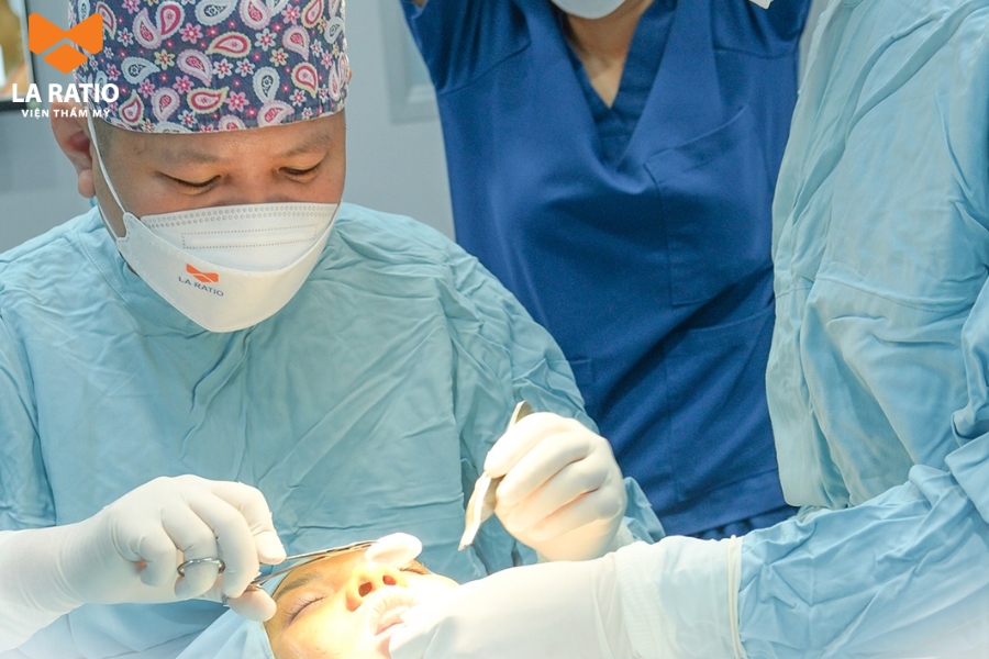 La Ratio là địa chỉ sửa mũi khoằm, mũi quặp diều hâu uy tín hiện nay