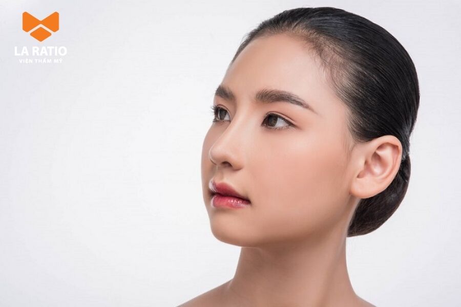 Một số đặc điểm dễ nhận thấy của dáng mũi bay Trung Hoa Một số đặc điểm dễ nhận thấy của dáng mũi bay Trung Hoa