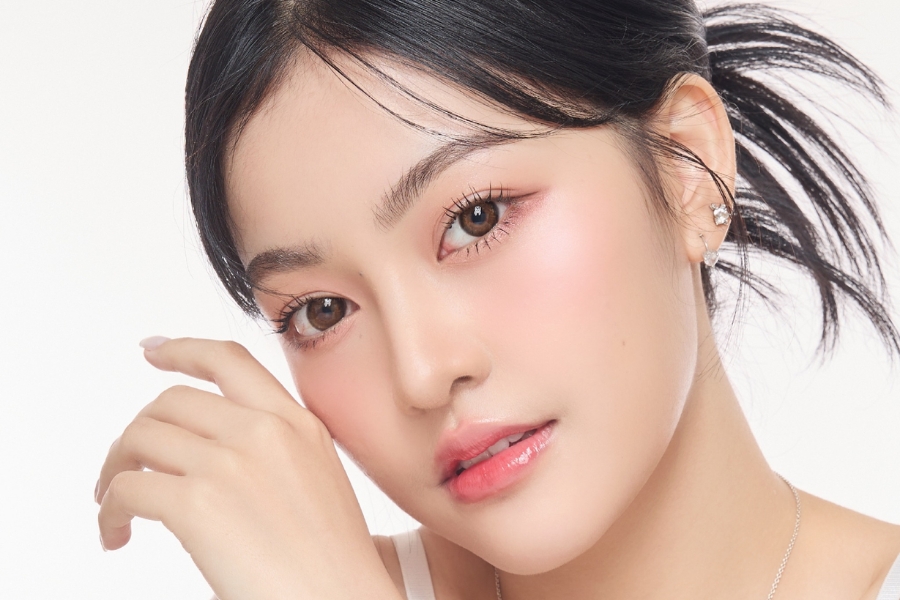 Mũi cao dọc dừa là dáng mũi đẹp cả trong thẩm mỹ lẫn nhân tướng học