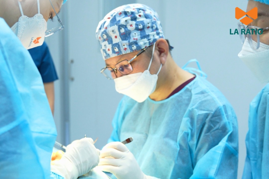 Mí mắt bị sâu sau phẫu thuật hoàn toàn có thể chỉnh sửa lại được Mí mắt bị sâu sau phẫu thuật hoàn toàn có thể chỉnh sửa lại được